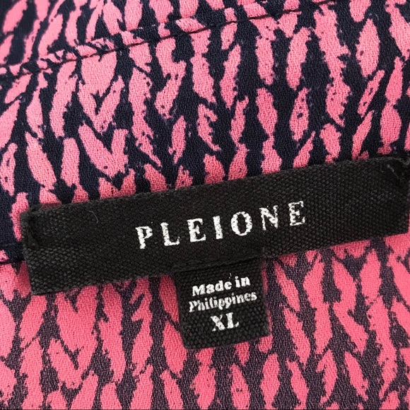 Pleione Pink Knit Print V Neck Blouse - Picture 3 of 6